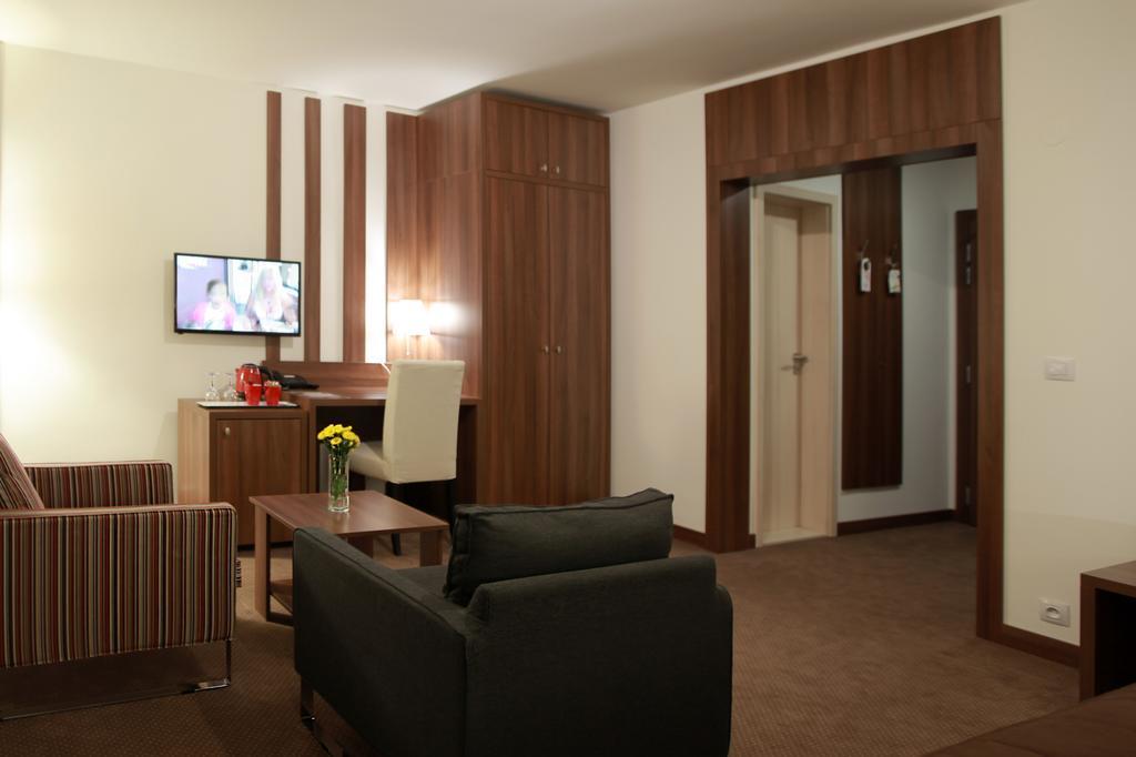 Hotel Metropol Spisska Nova Ves Room photo